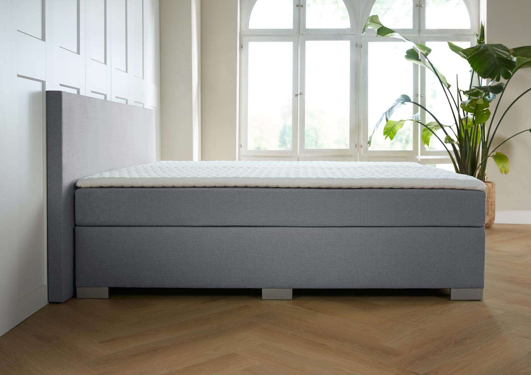 boxspring Nantes grijs 1 matras 3